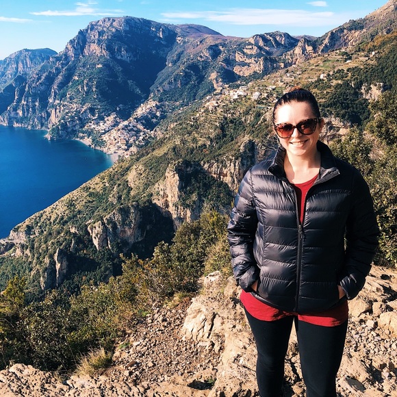 Meet your Posher, Hayley! - Picture 2 of 2